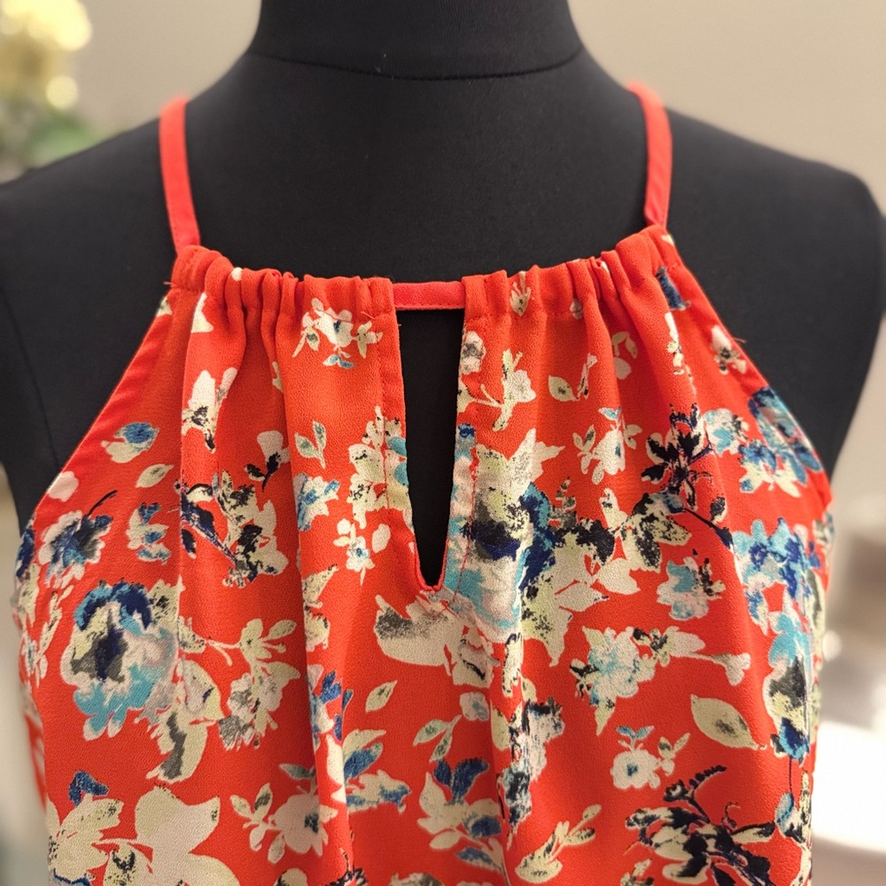 Collective Concepts Red and Blue Floral Camisole - Picture 4 of 4